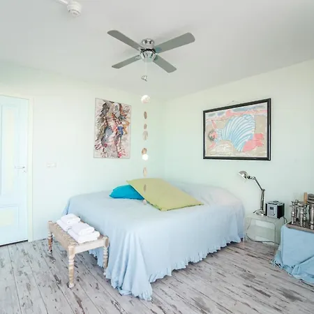 Beach Suite Sand
